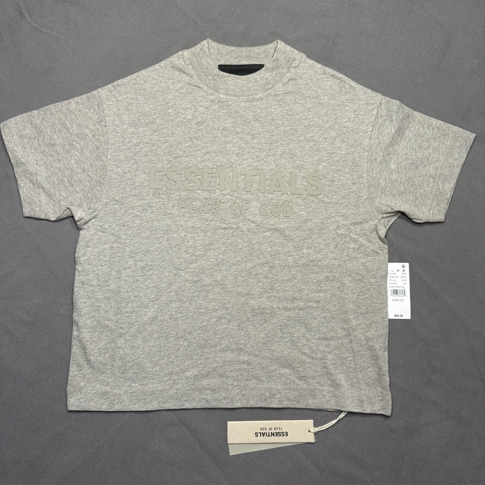 Kids Fear of God Essentials Dark Heather Oatmeal T-Shirt Item# 5658315 - Picture 6 of 12